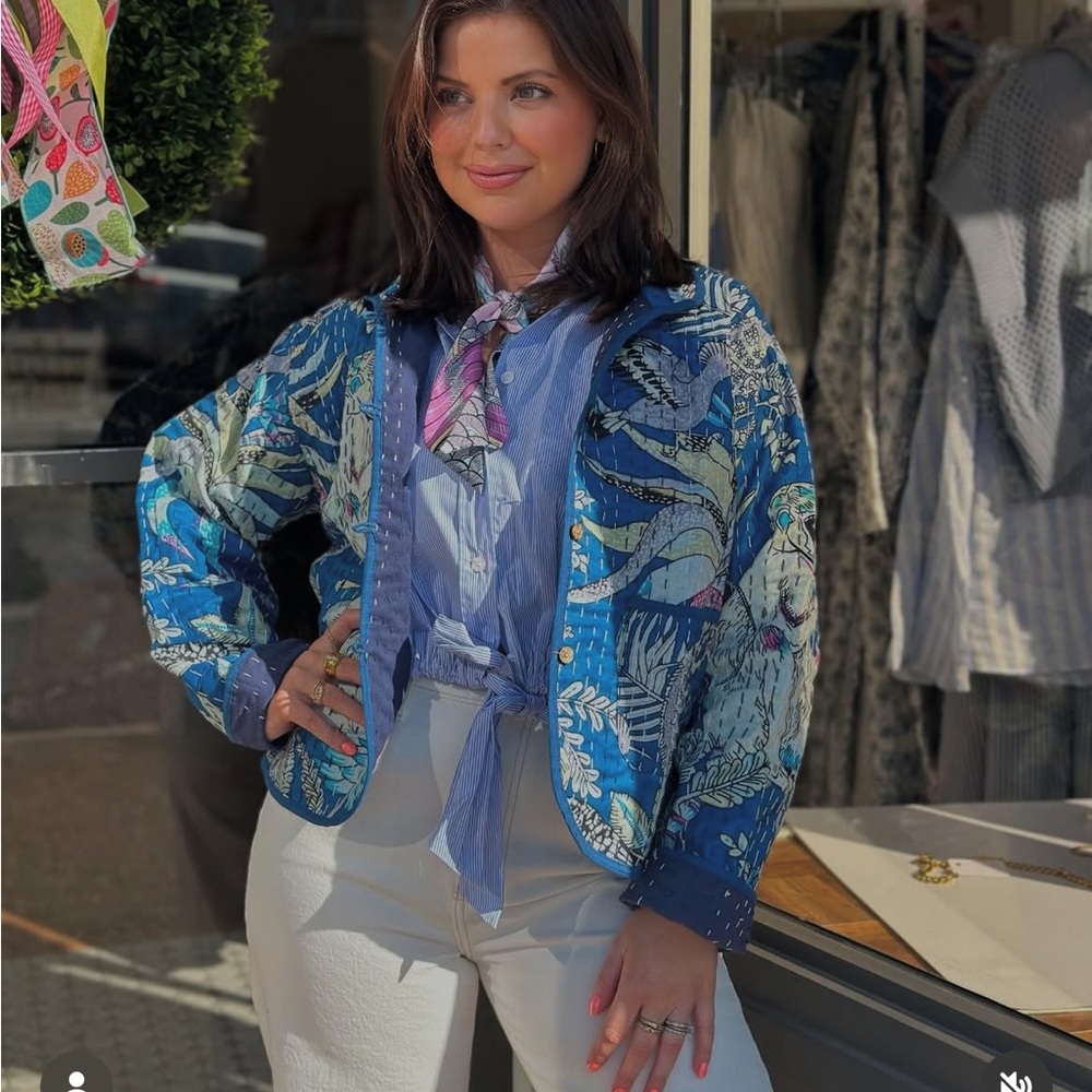 Blue Patterned Women's Jacket NWT - image 5